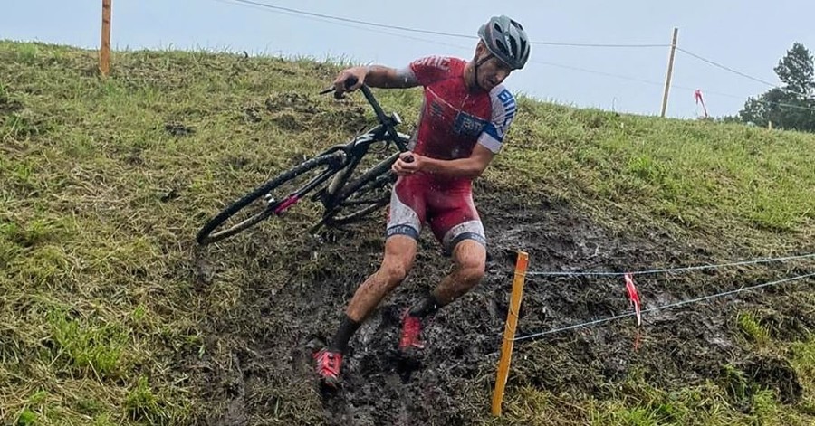 Florian Gaillard 3ème sur le cx du Creusot (71) et 1er espoir