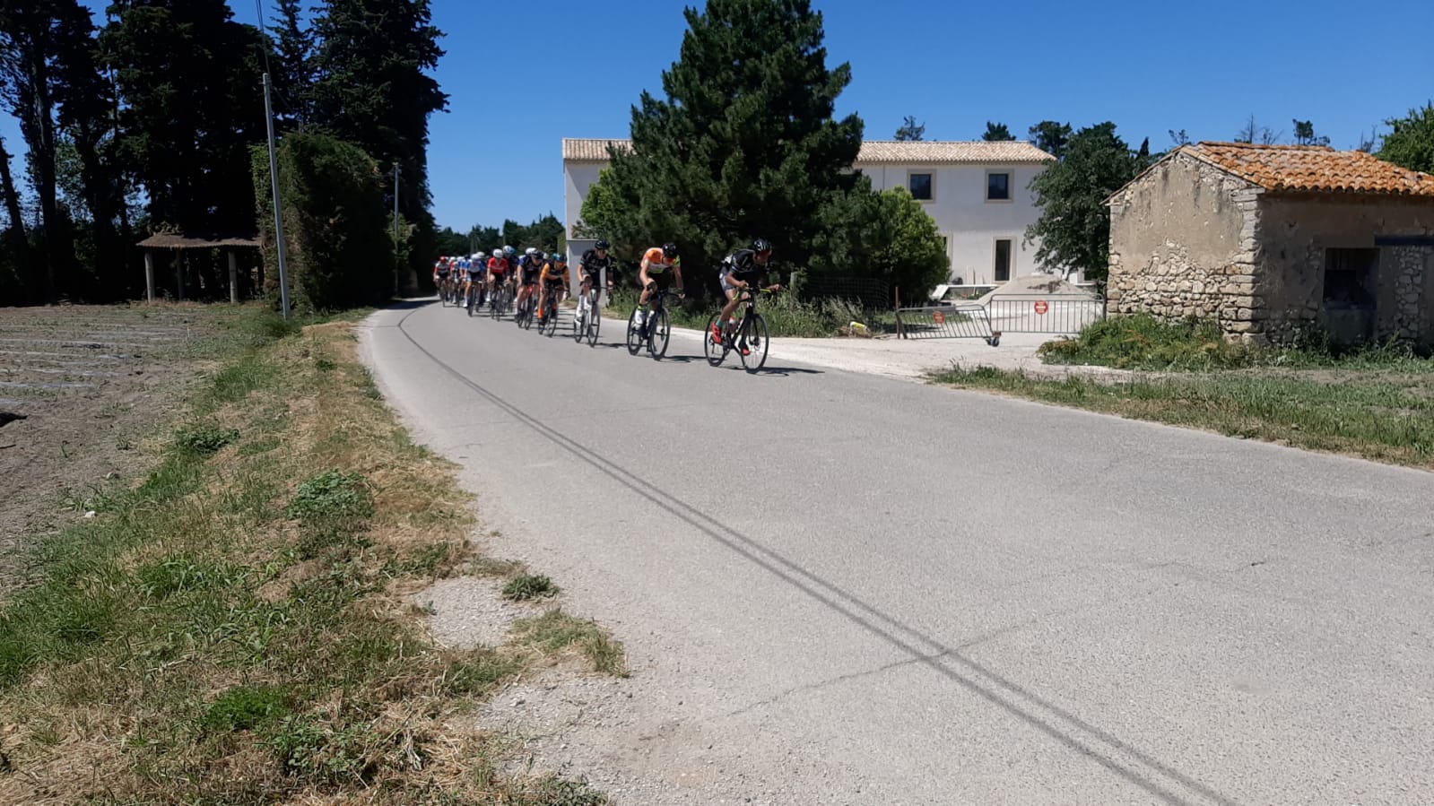 Le BMC-Béziers dans le dur au criterium de Cavaillon