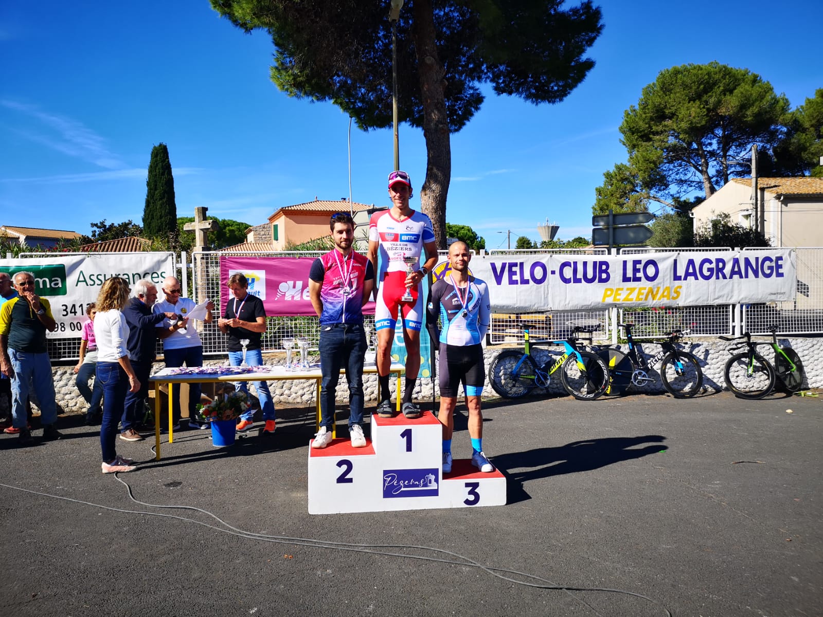 Julien Allue ( BMC-Béziers) remporte le CLM de Pézenas !! 
