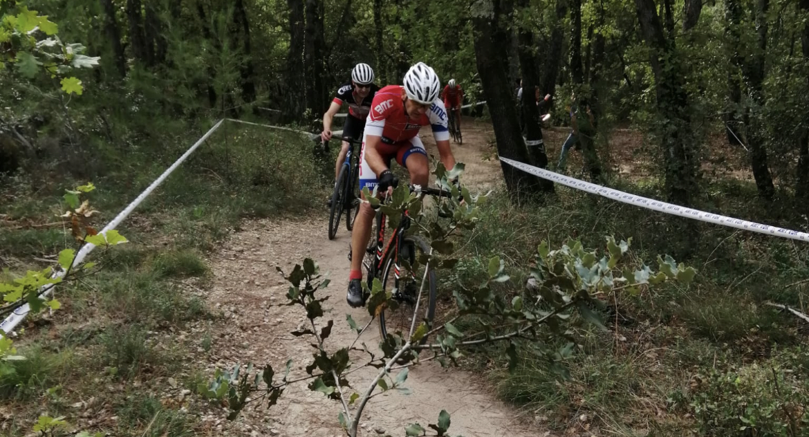 A Bollène (84), débute la saison des cyclo-cross !